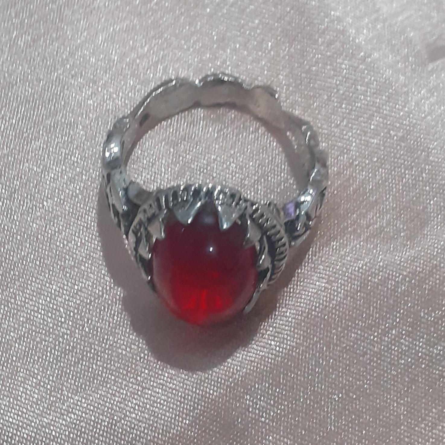 انگشتر بسیار زیبا