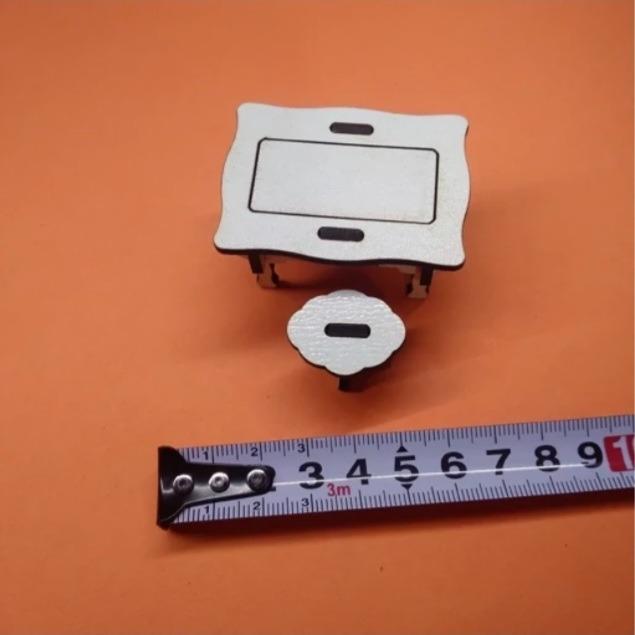 ماکت مینیاتوری میز و صندلی دالبر