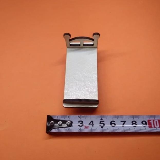 ماکت مینیاتوری تخت یک نفره ساده