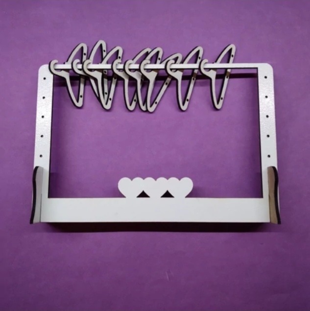 استند گوشواره چوبی