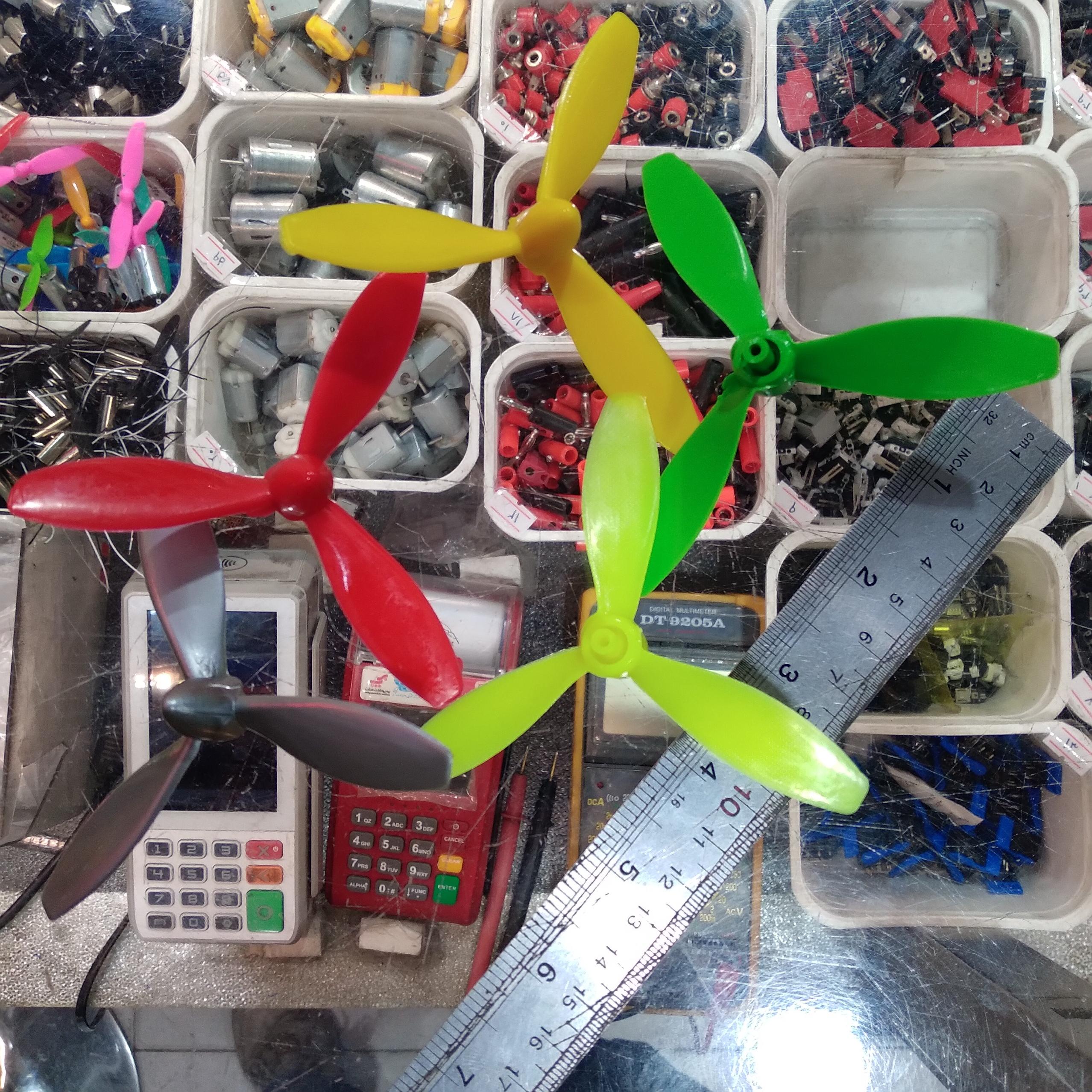 ملخ 3 پره 10 سانتی مناسب کاردستی کد 02