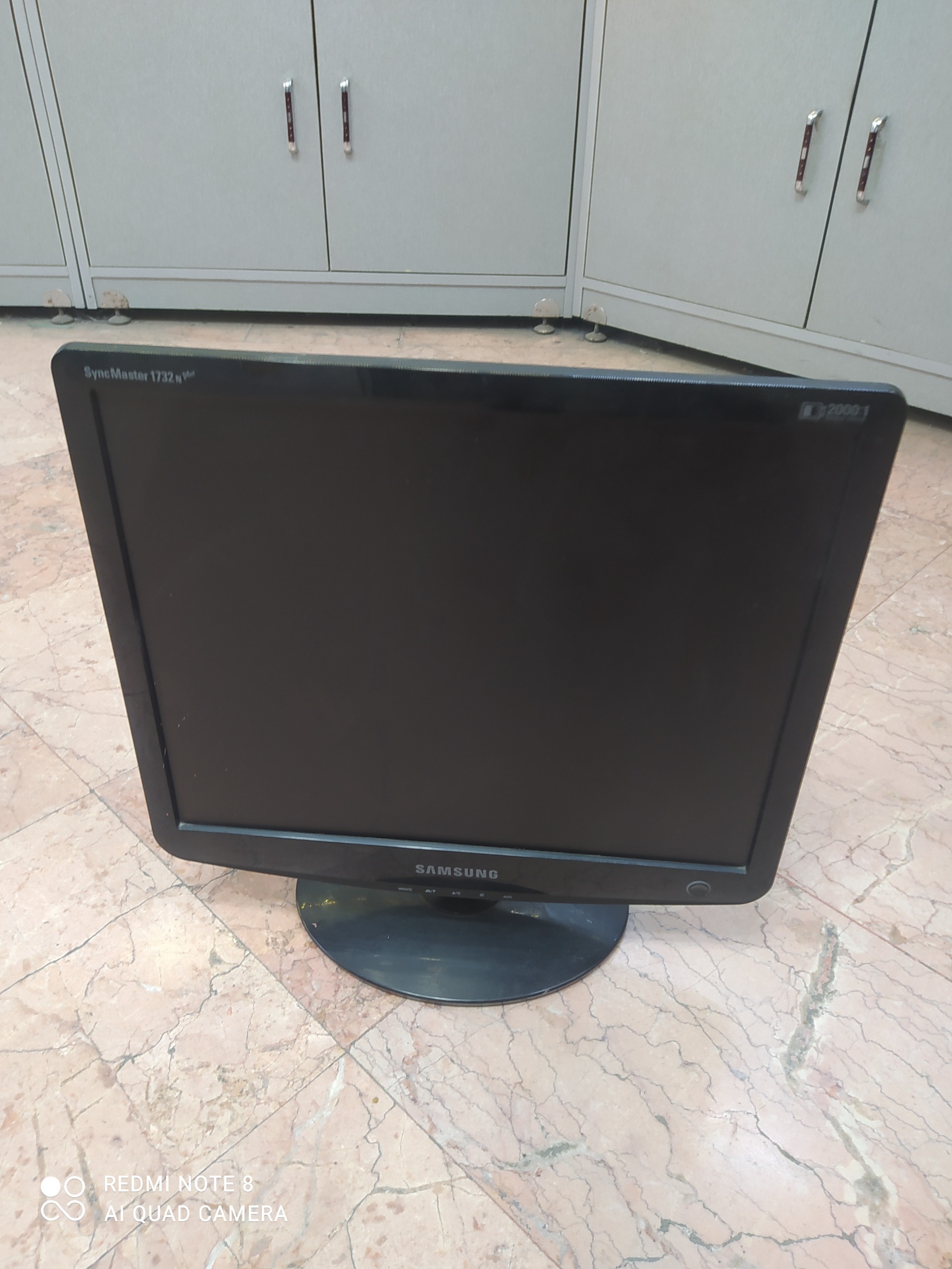 مانیتور کم کار سامسونگ