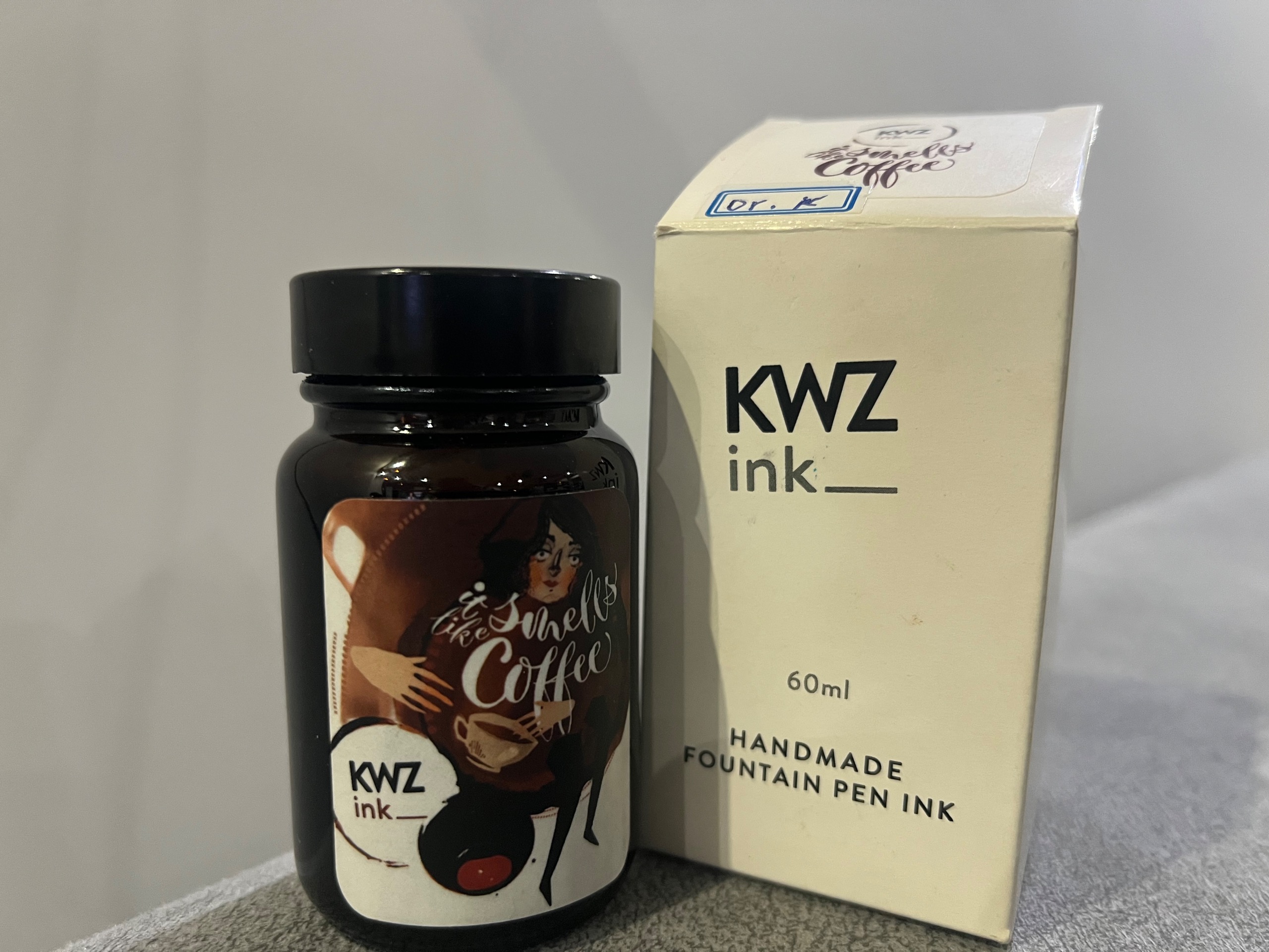 جوهر معطر kwz