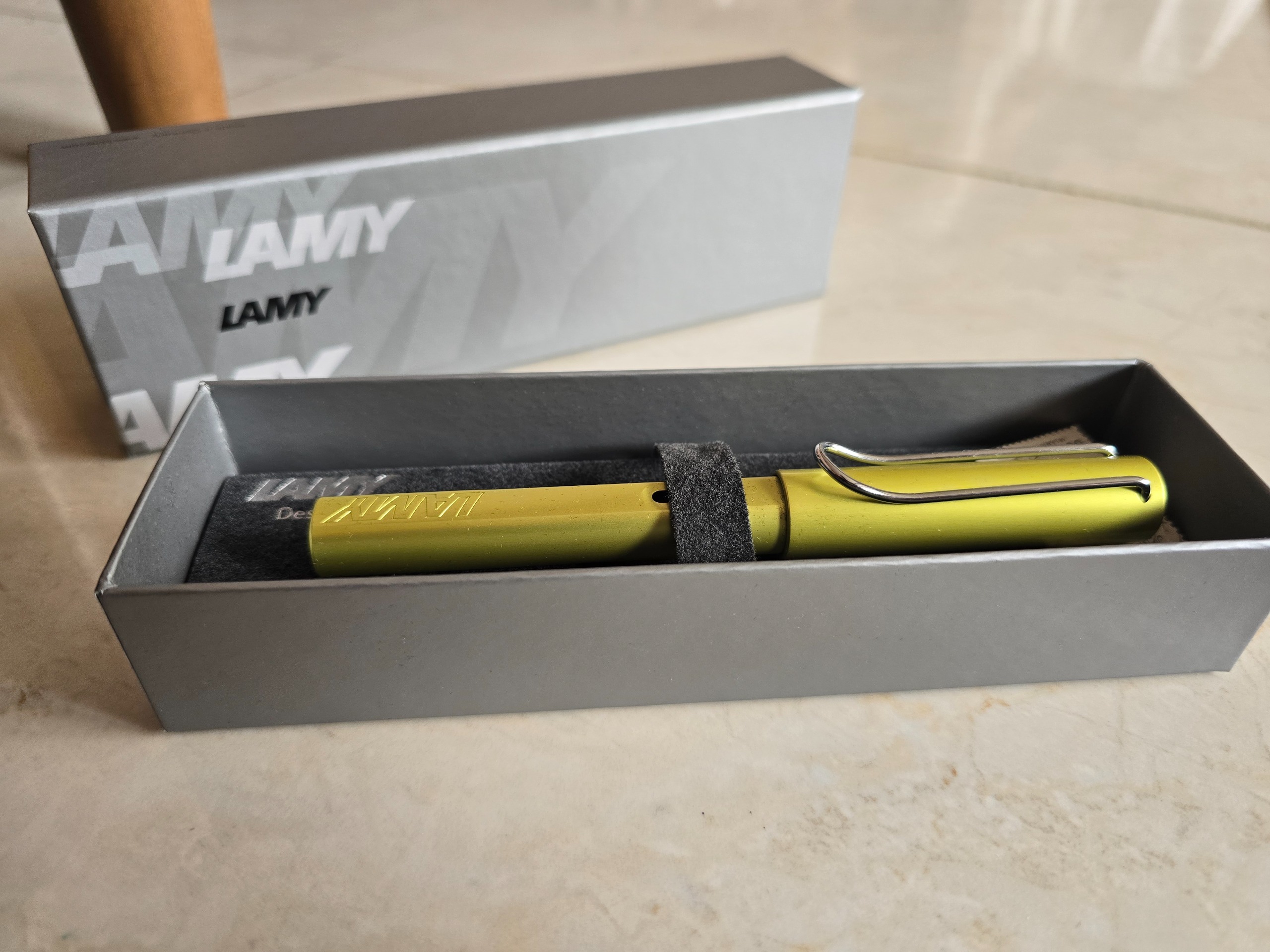 لامی آل استار Charged green