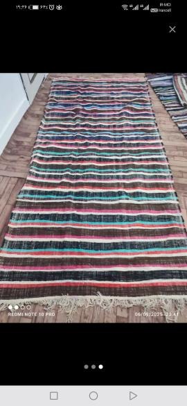 گلیم دستباف پارچه ای طرح سنتی