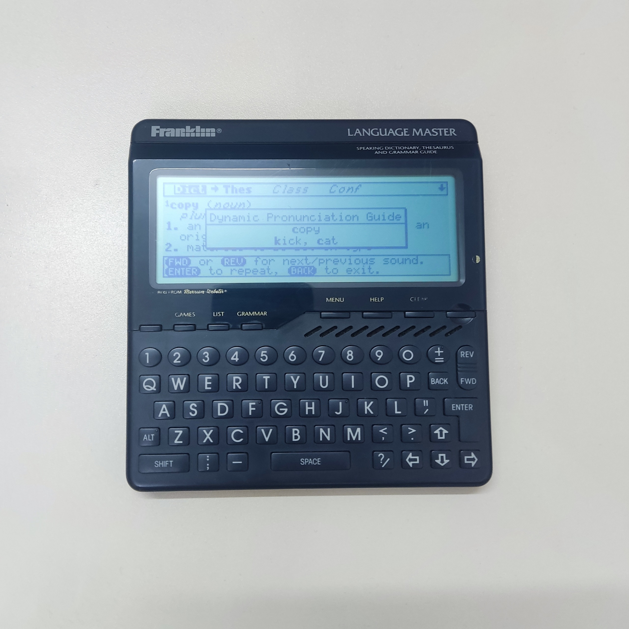 Franklin Electronics Speaking Language LM-6000