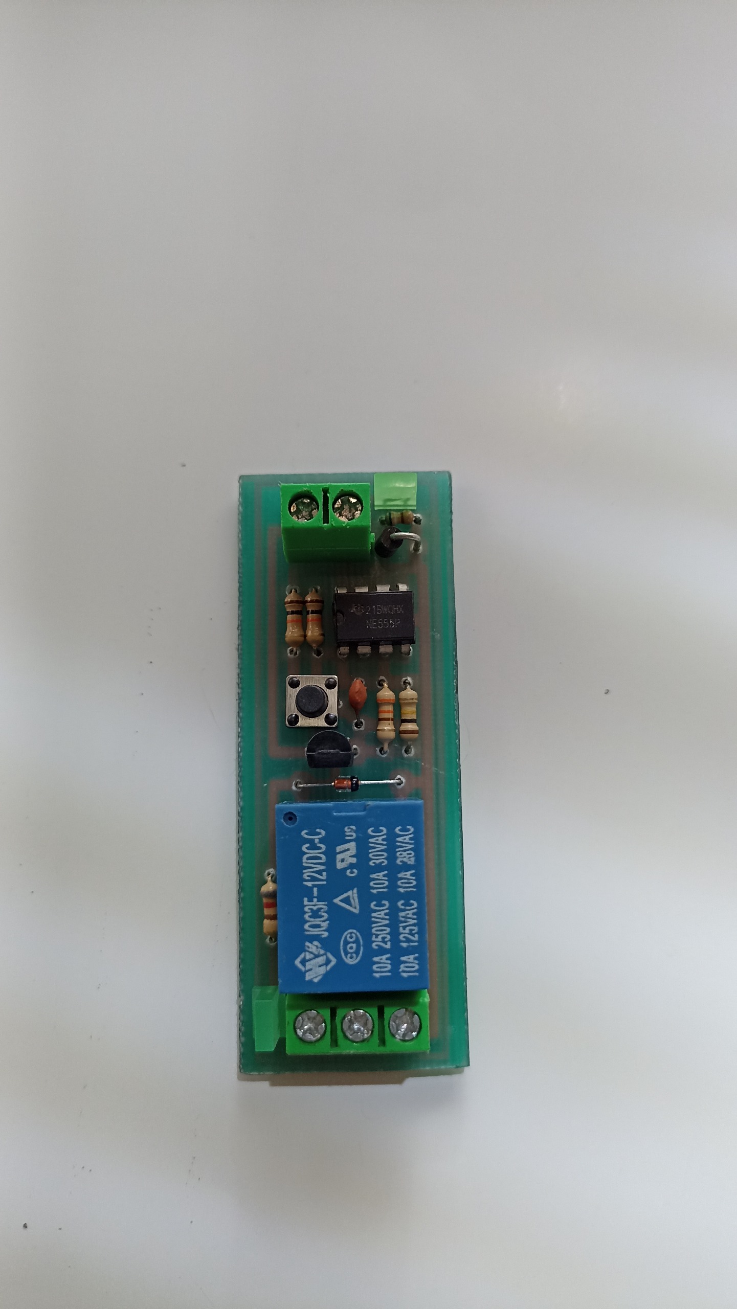 ماژول رله با سوئیچ کنترل 12 ولت