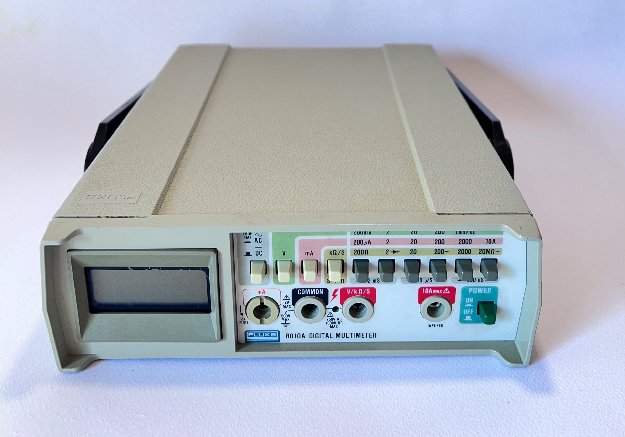 مولتی متر دیجیتالی رومیزی Fluke 8010A