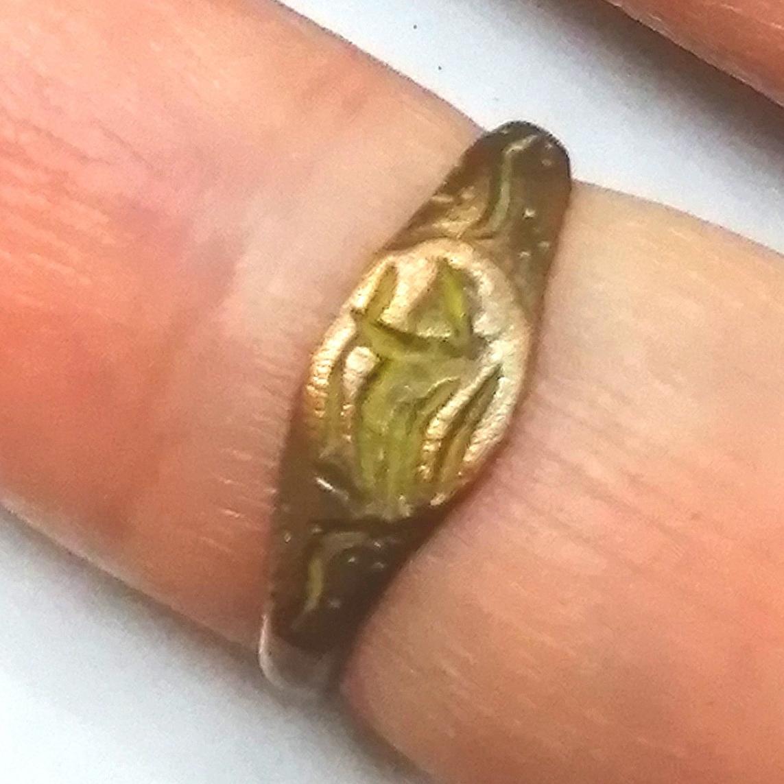 انگشتر نشان قدیمی