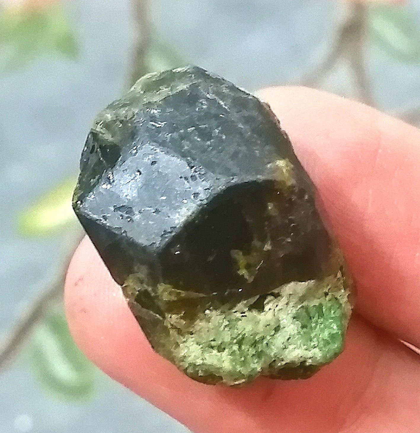 راف کلکسیونی گارنت دمانتویید