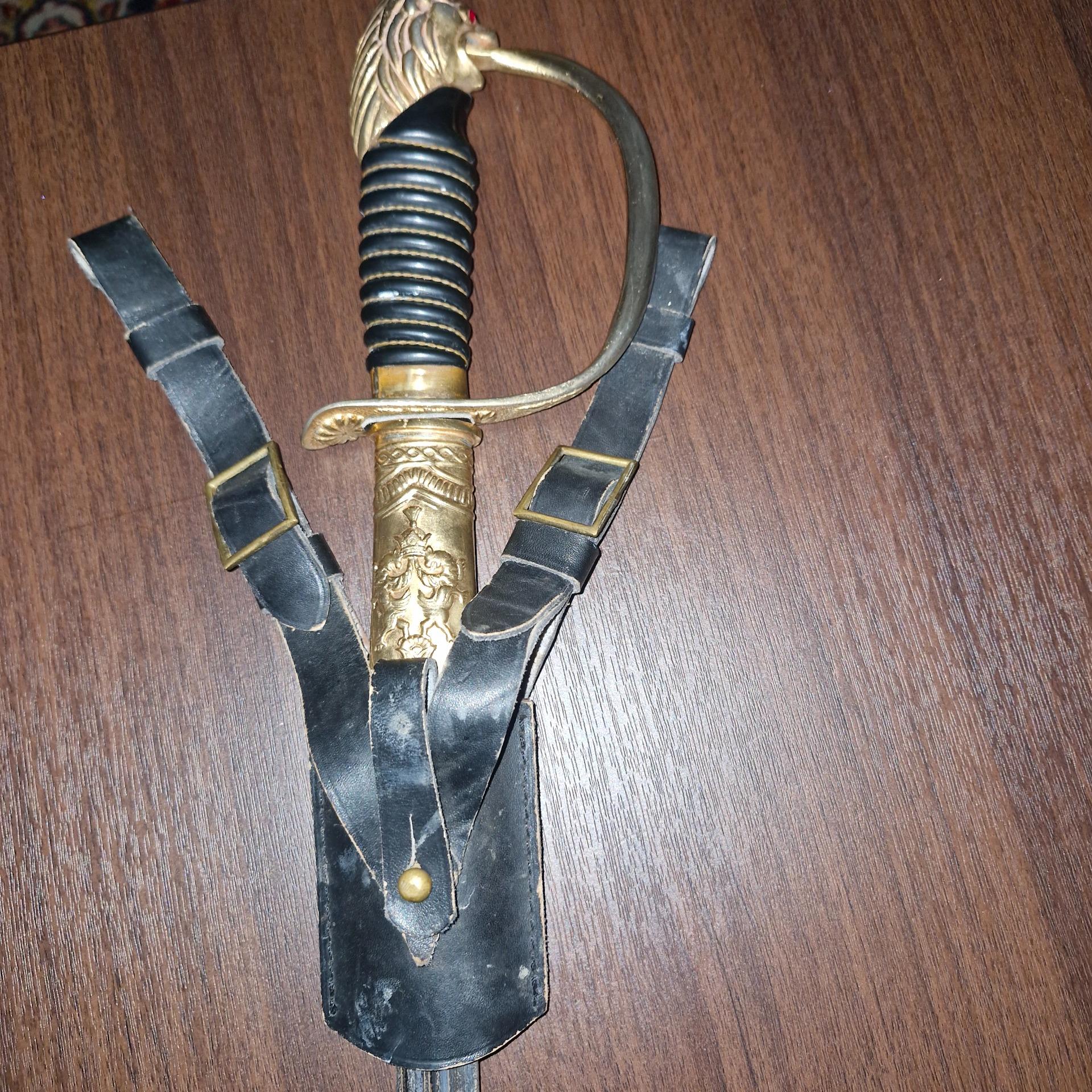 شمشیر سان و تشریفات ارتش پهلوی با غلاف و آویز