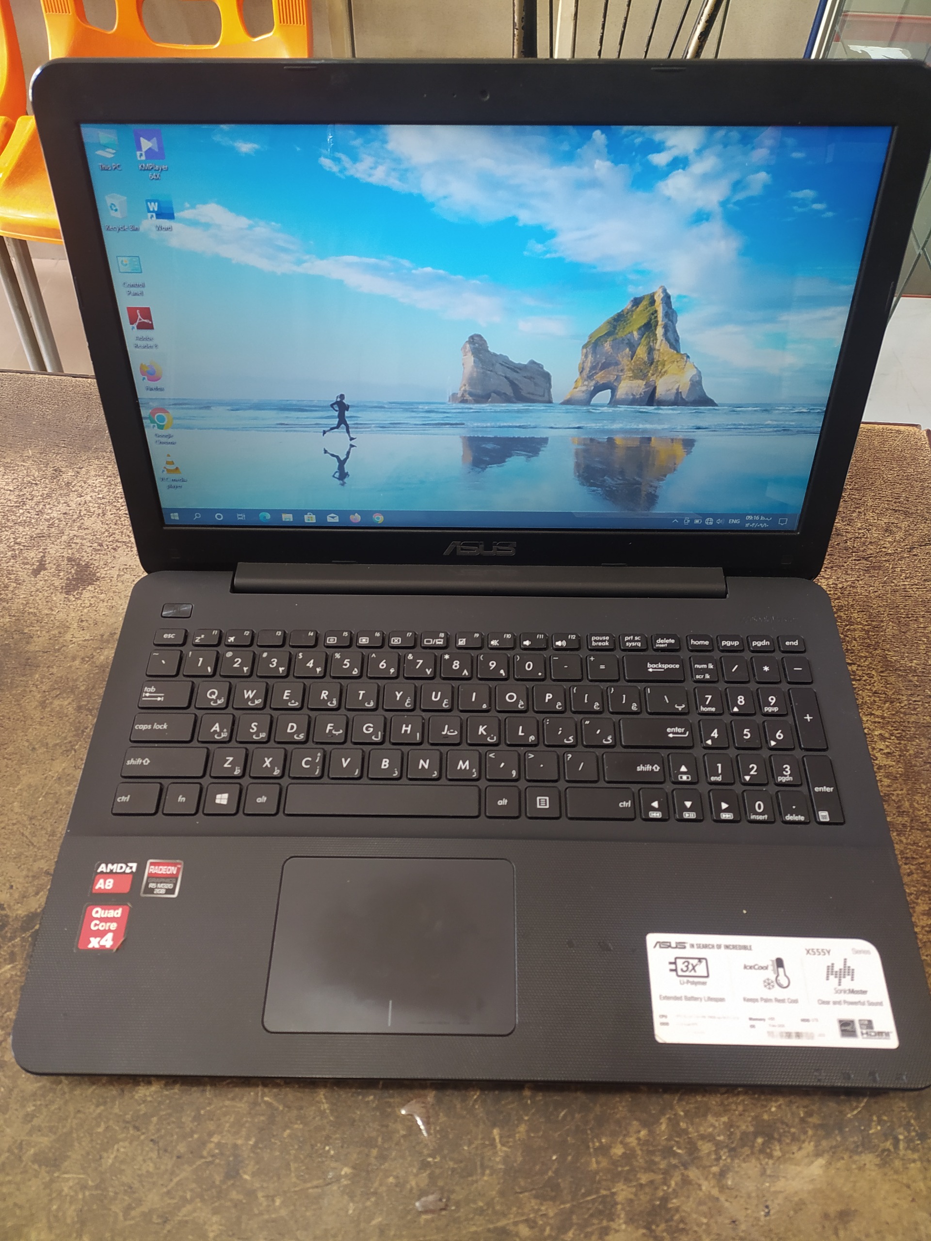 لپ تاپ asus خانگی تمیز