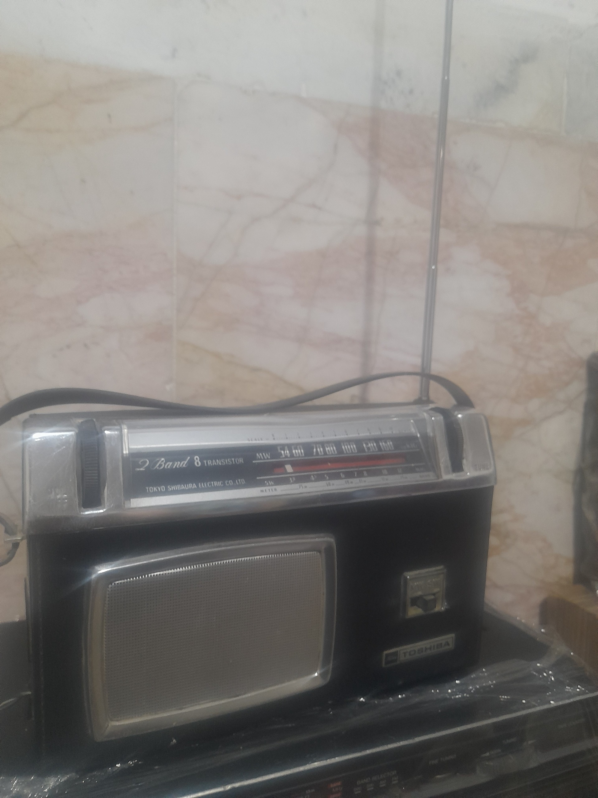رادیو دوموج آنتیک برقی شده