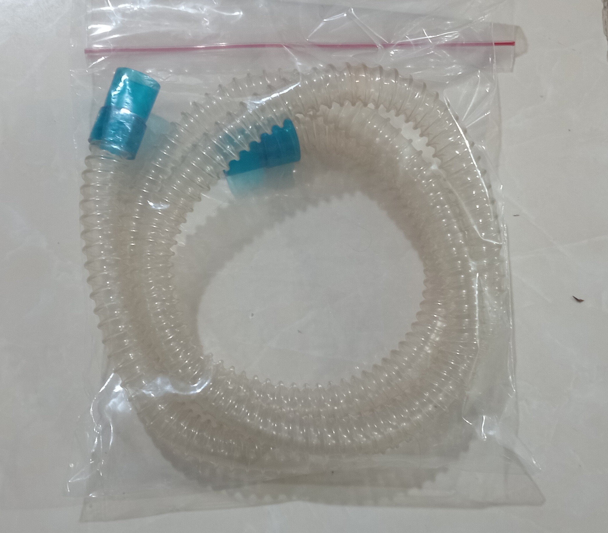 ماسک اکسیژن و لوله خرطومی