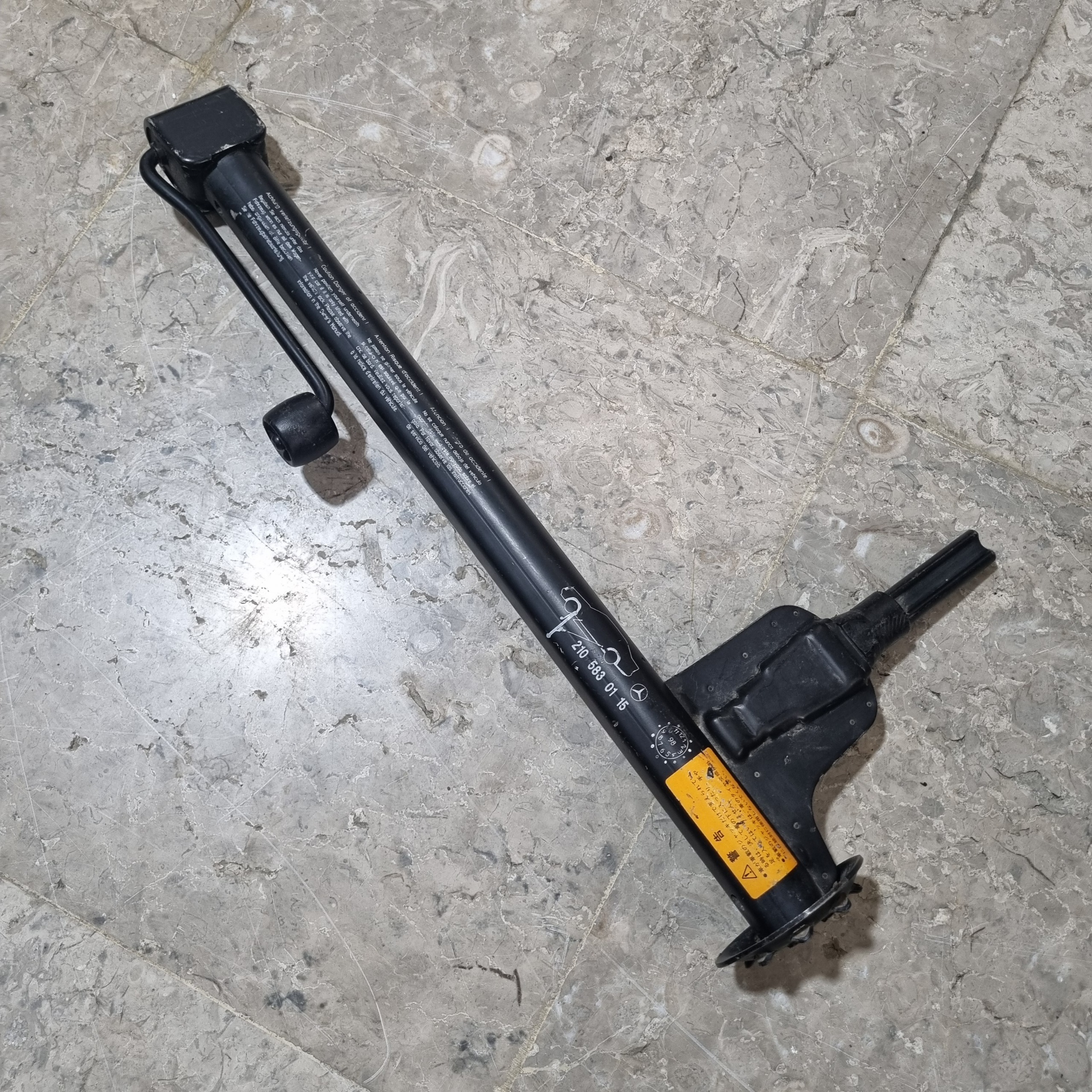 جک ماشین بنز فابریک اصلی