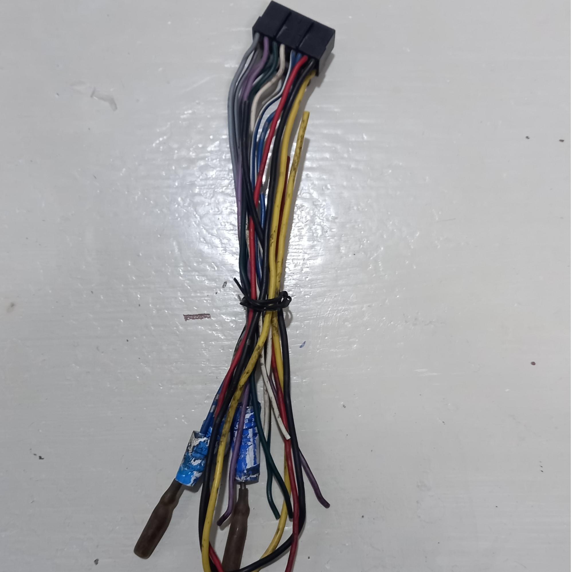 دسته سیم سوکت پخش جی وی سی فابریک