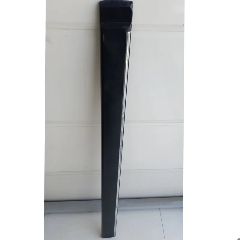 زه درب جلو راننده پژو پارس و 405