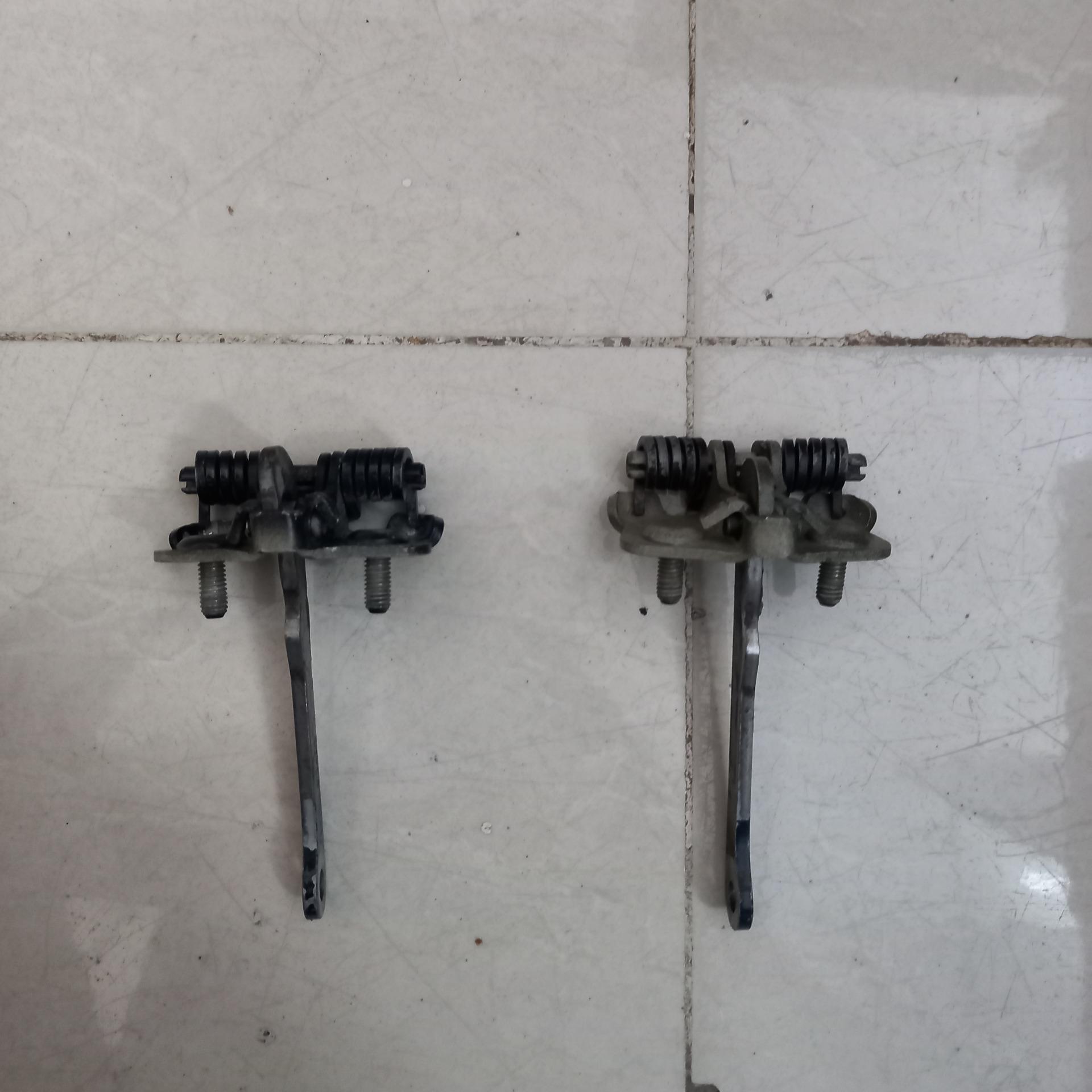 ترمز درب پژو 405 آردی