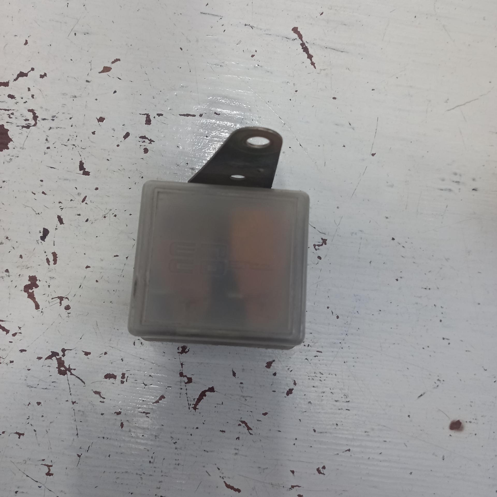 رله و آفتامات چراغ