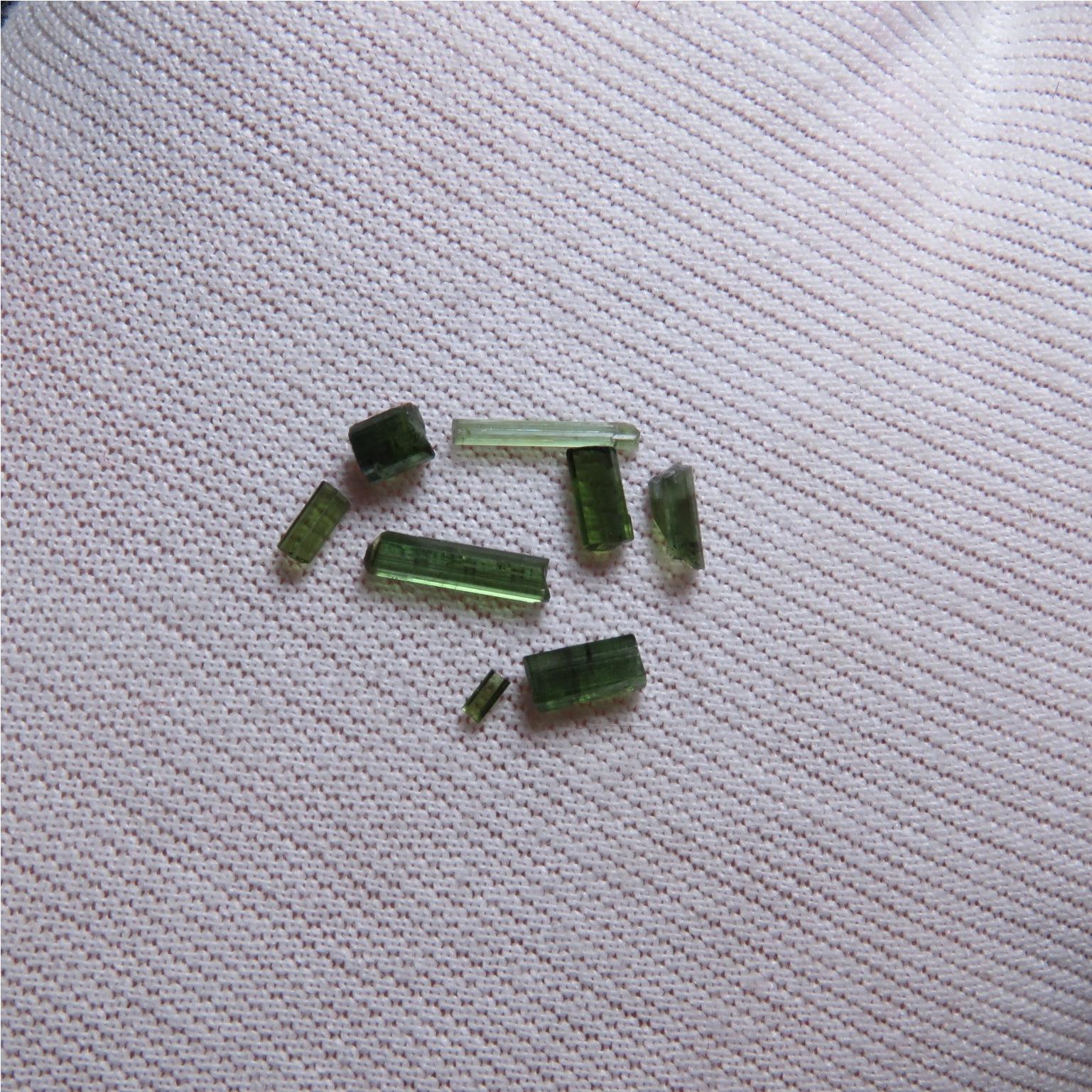 پک 8عددی تورمالین وردلیت افغانستان قیمت همکاری