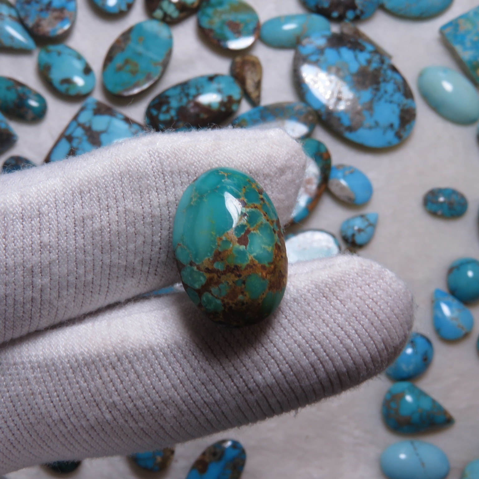 فیروزه سبز دامله مغز سنگ