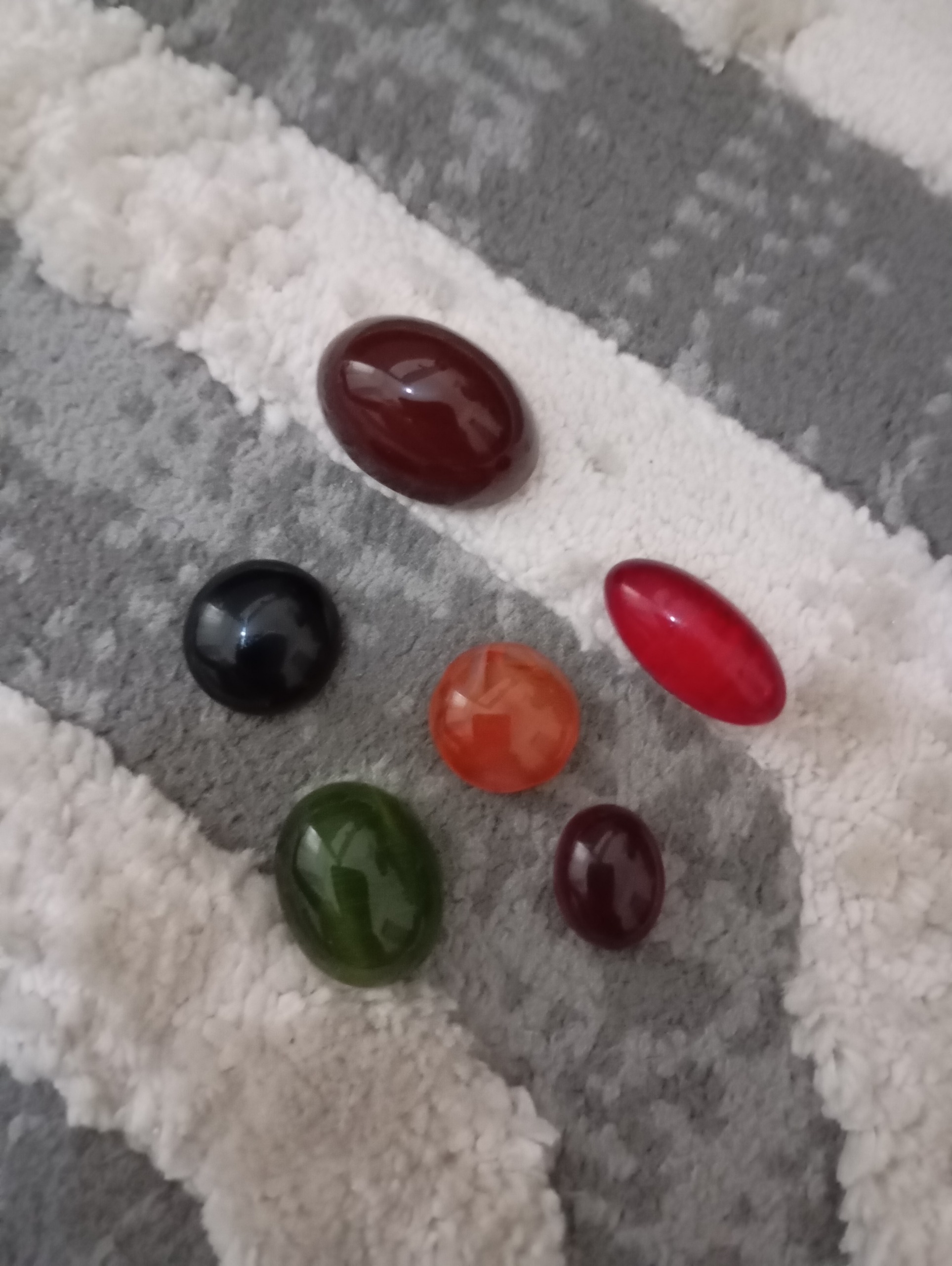نگین عقیق کهنه خیلی کهنه