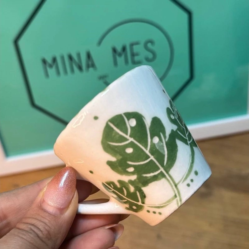 شات قهوه خوری برگ سبز