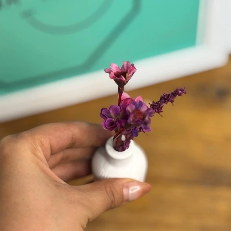 گلدان دکوری کوچک