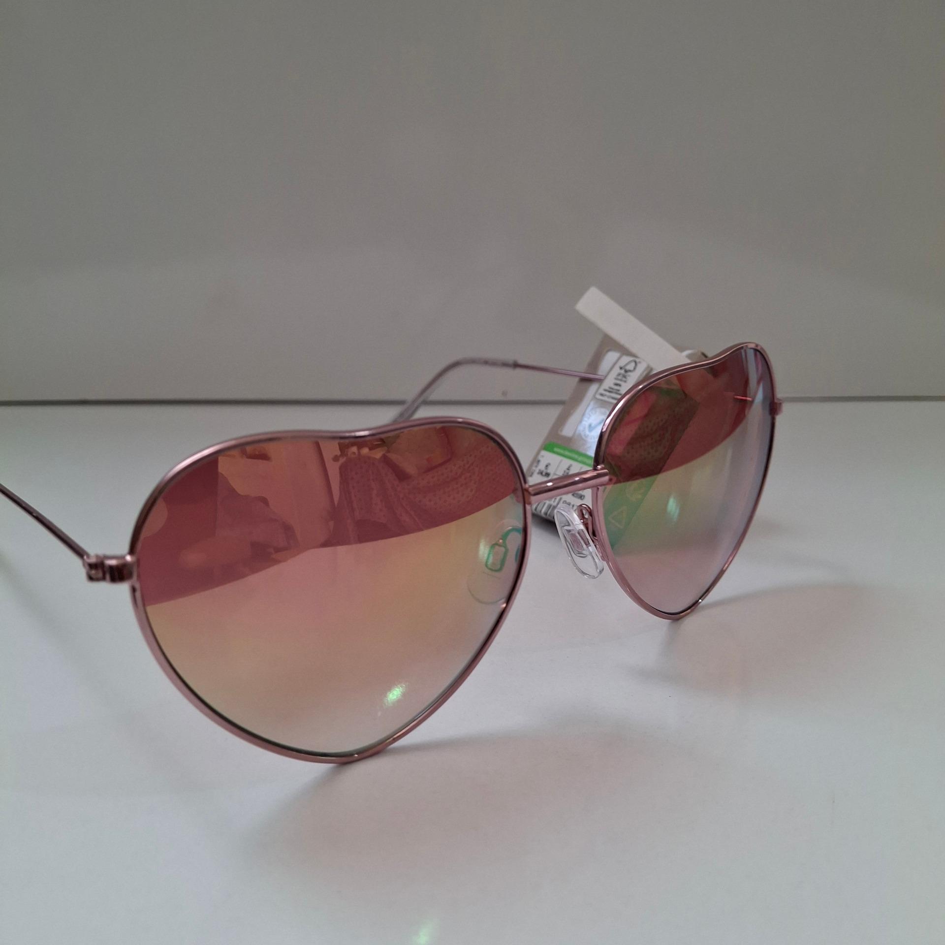 عینک آفتابی جذاب