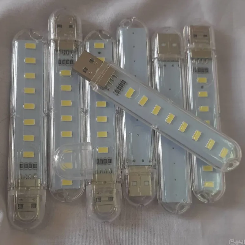 چراغ سیار ال ای دی usb