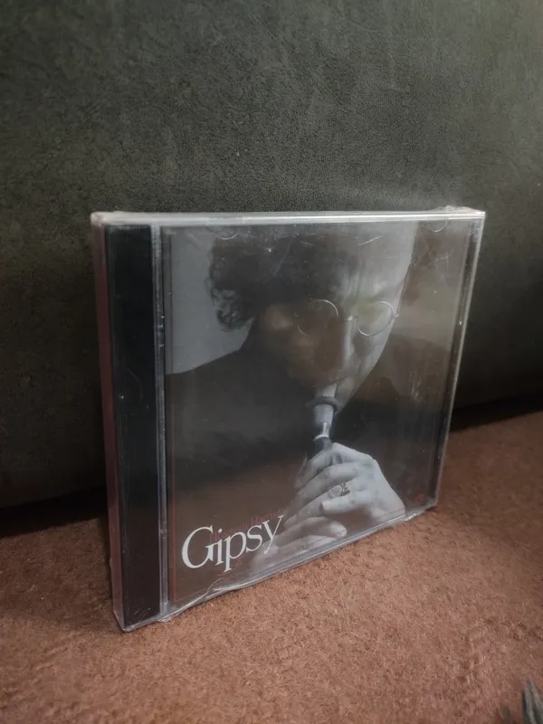 آلبوم موسیقی gipsy آکبند