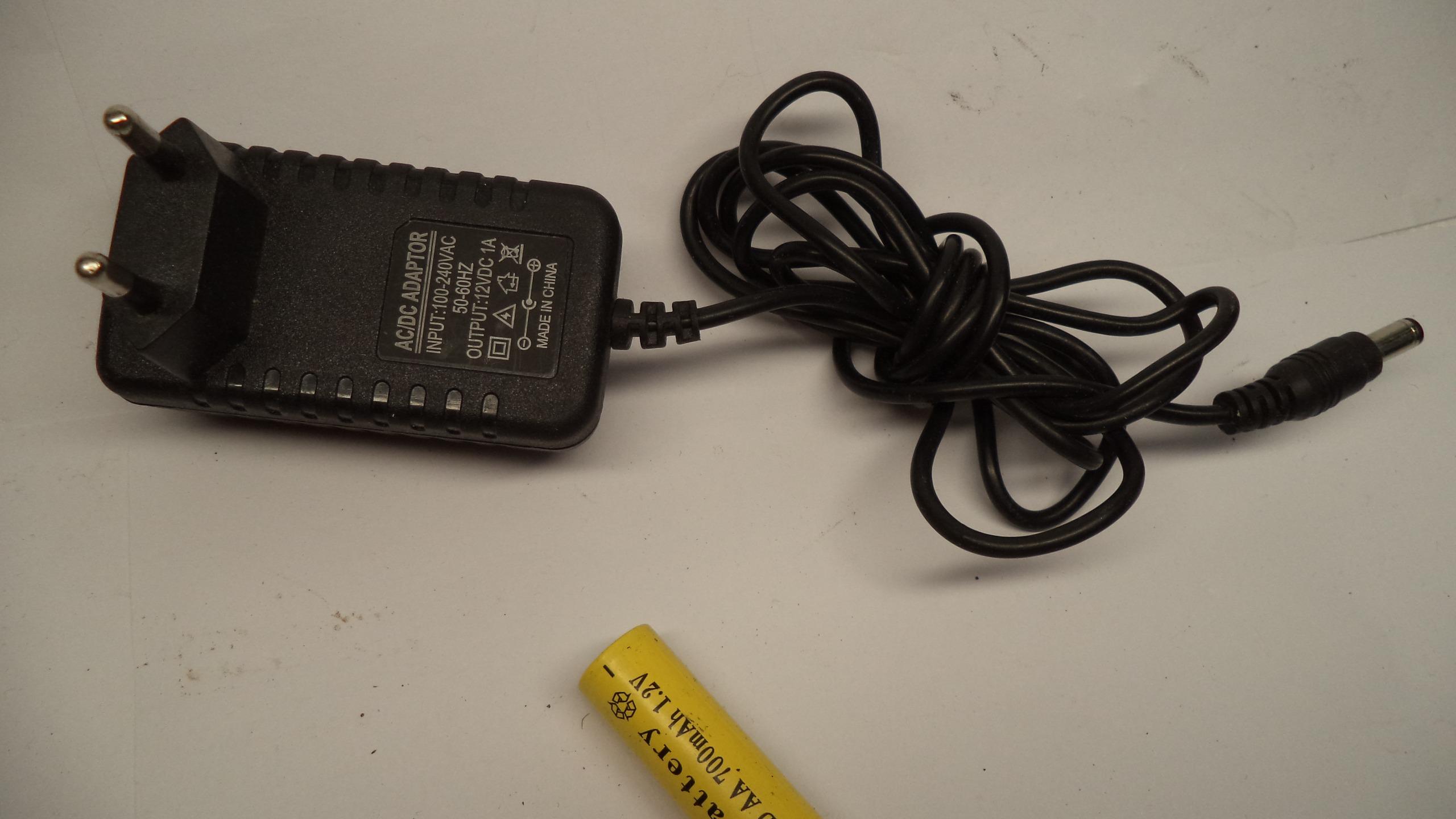 اداپتور 12 ولت 1 امپ