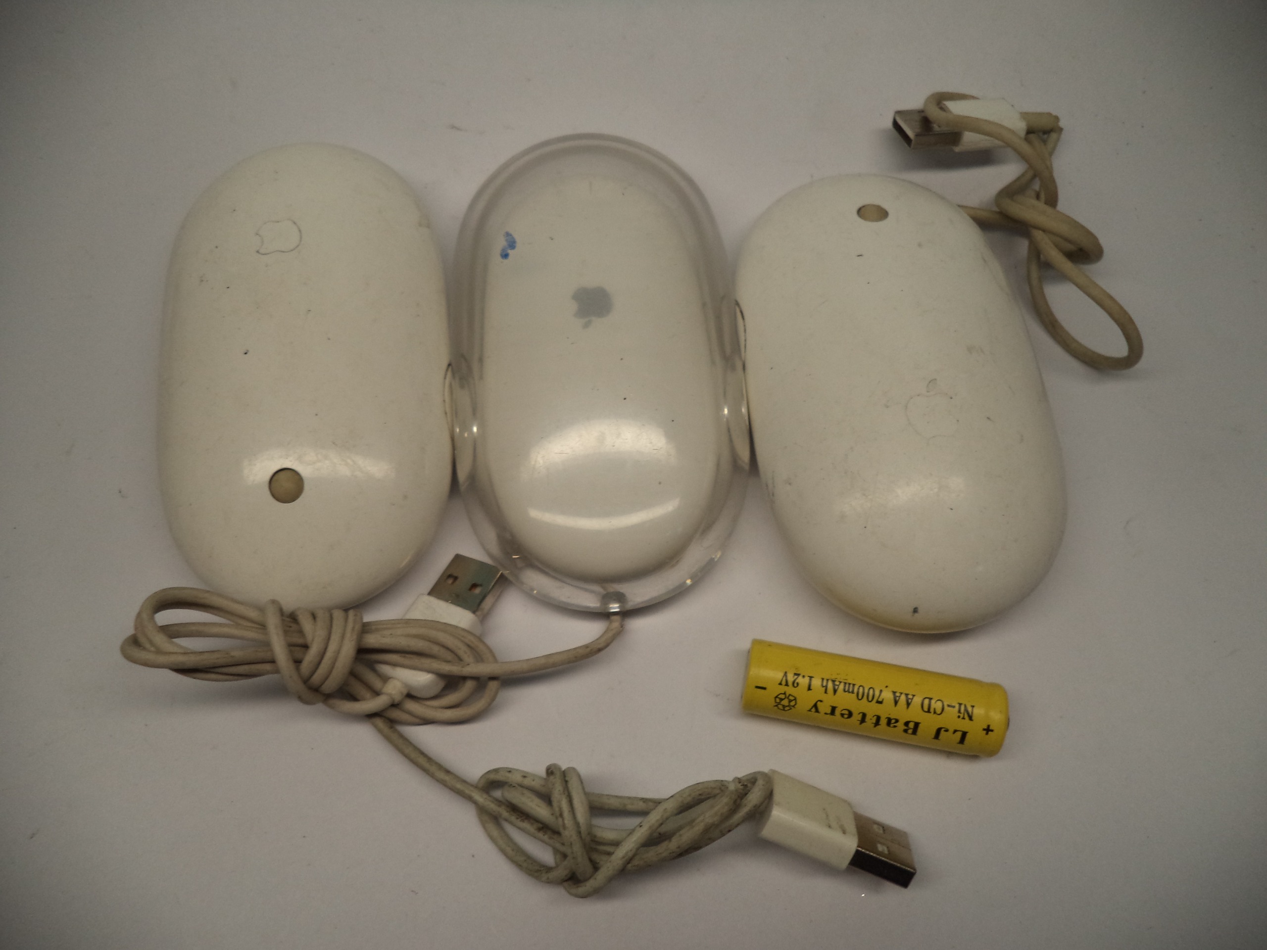 3 عدد موس اپل تست نشده