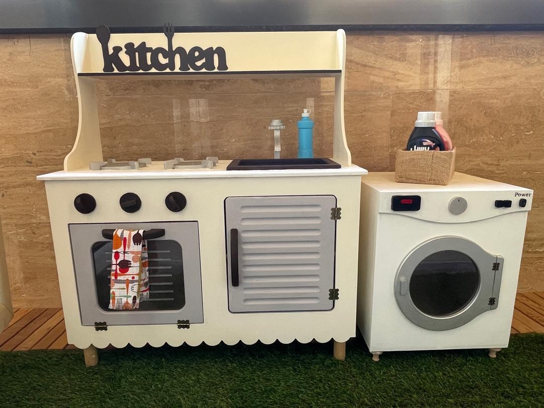 ست آشپزخانه و ماشین لباسشویی کودک (رنگ شده با دست)