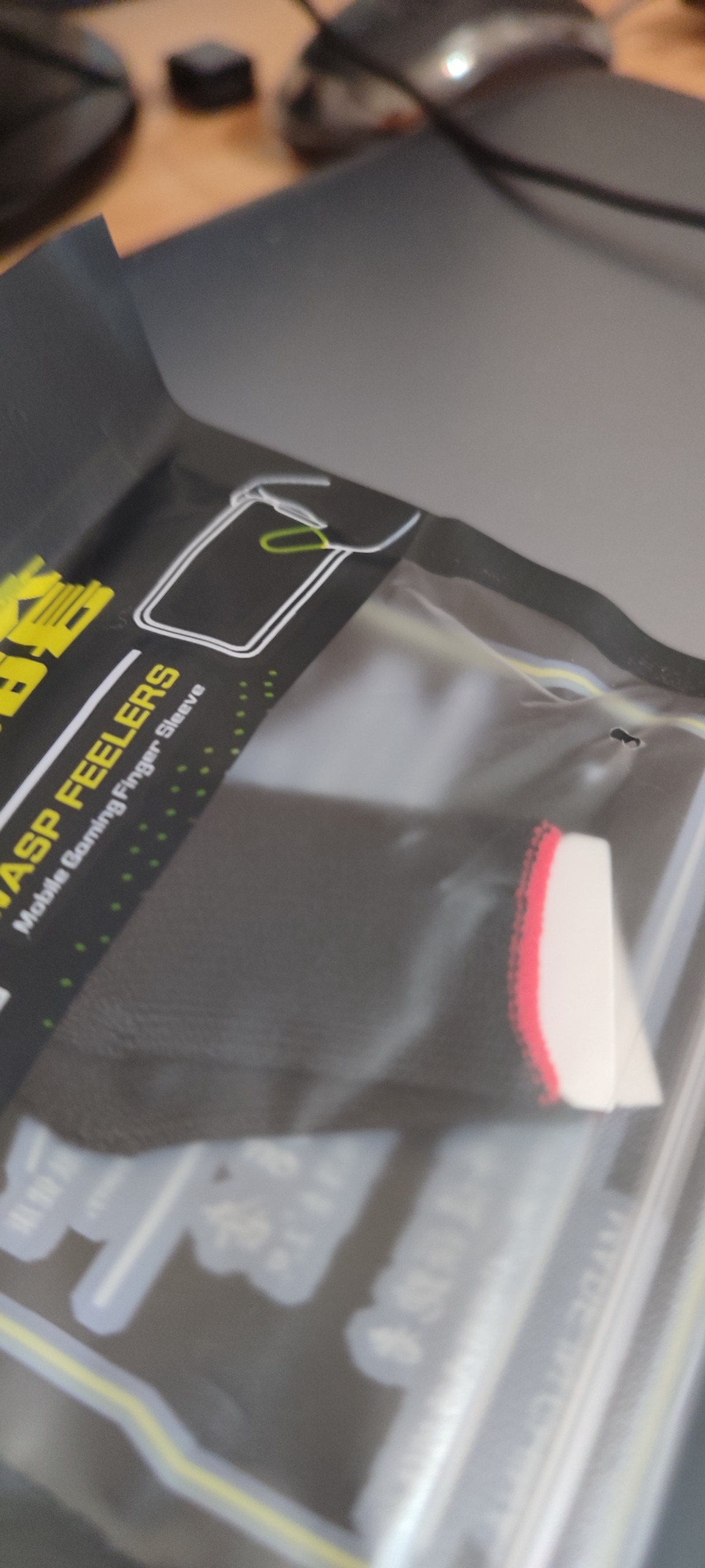 استین کنترلکننده انگشت بازی راحتی و سرعت بیشتر