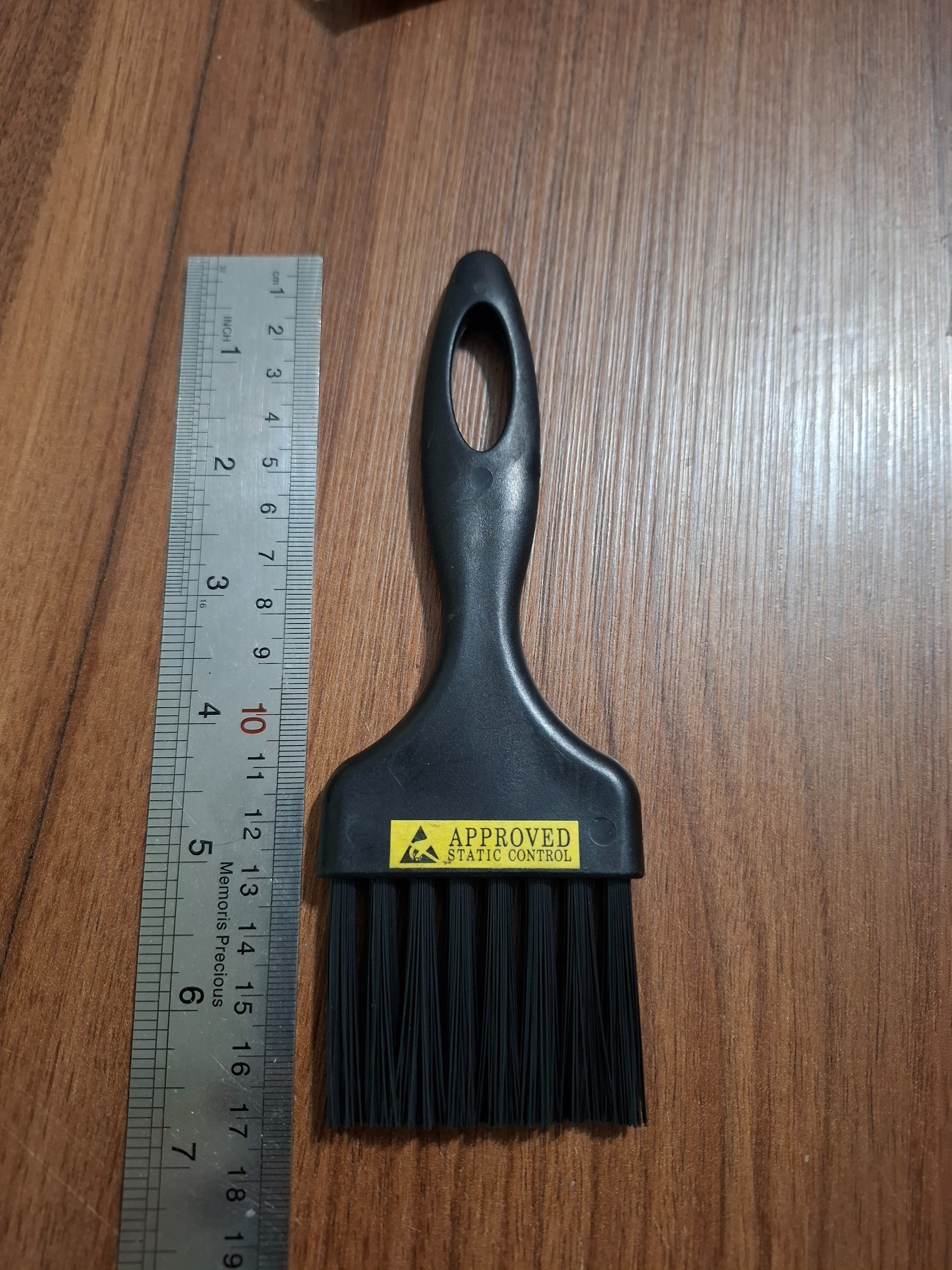 برس آنتی استاتیک