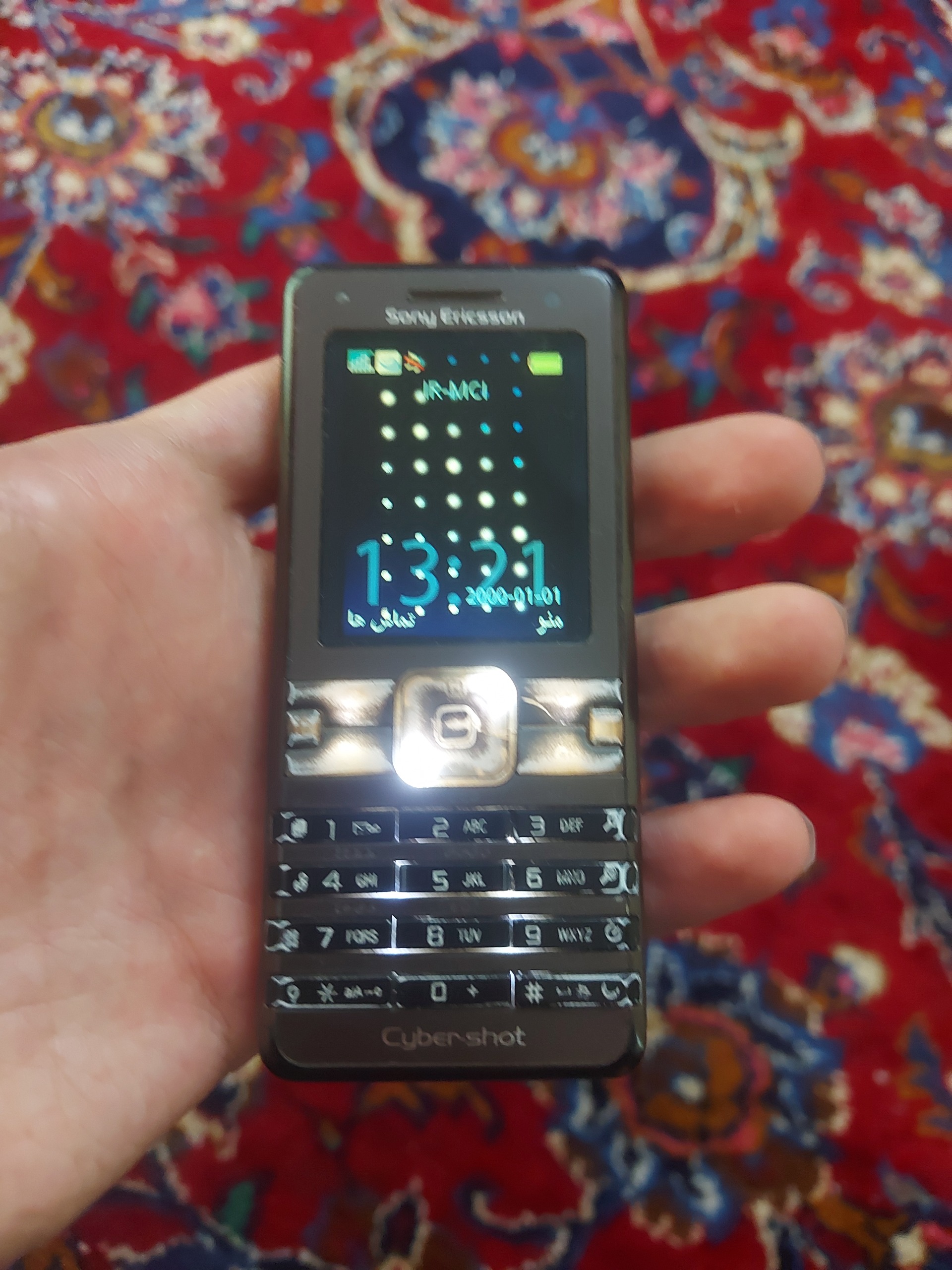 گوشی k770i سونی اریکسون قدیمی