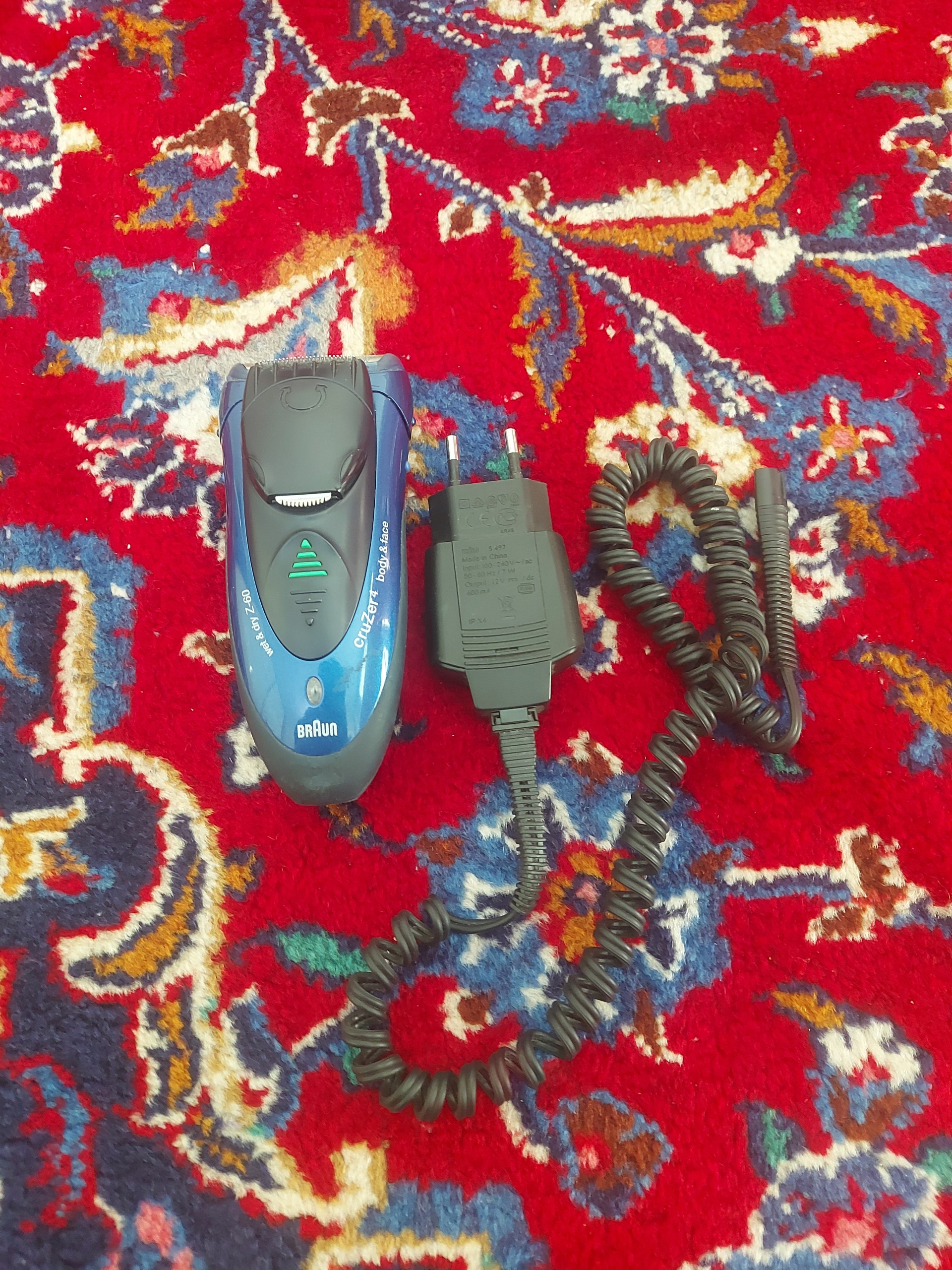 ریش تراش براون اصلی شارژی