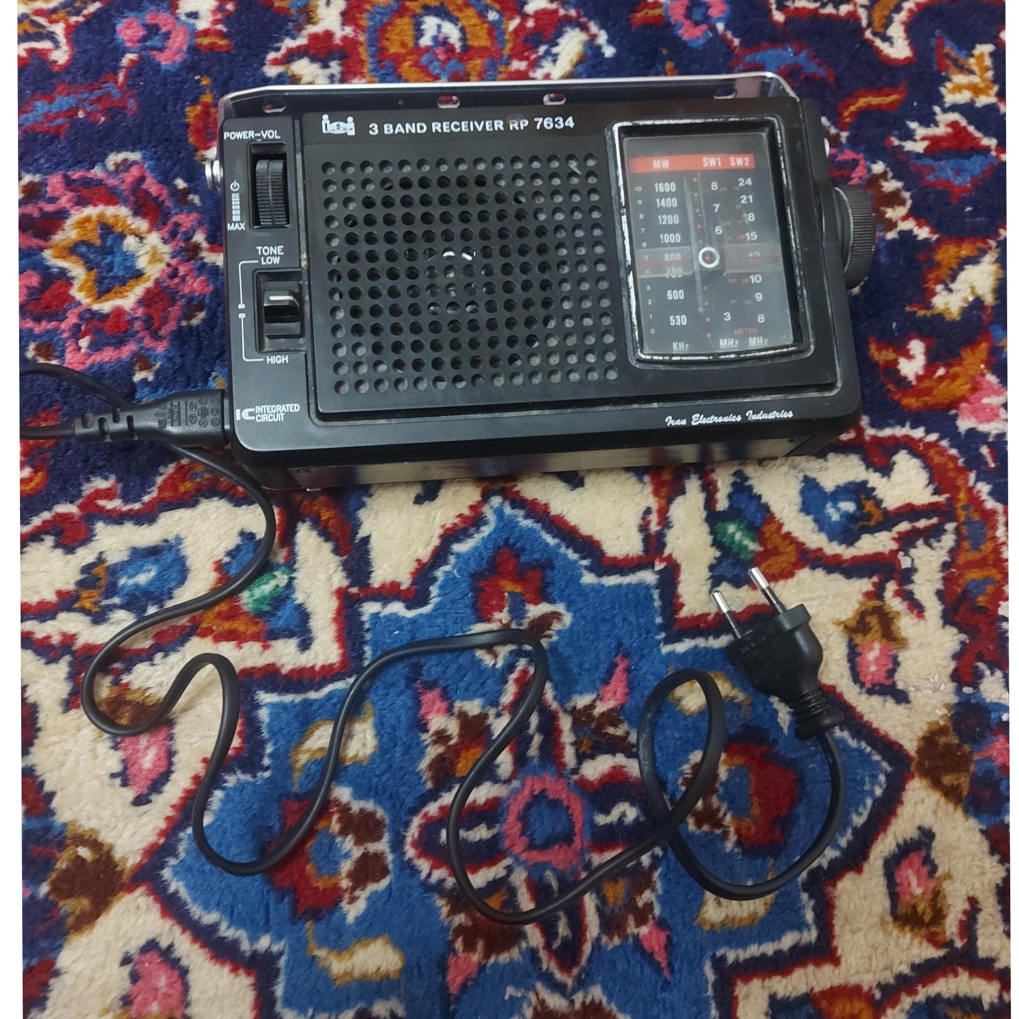 رادیو قدیمی