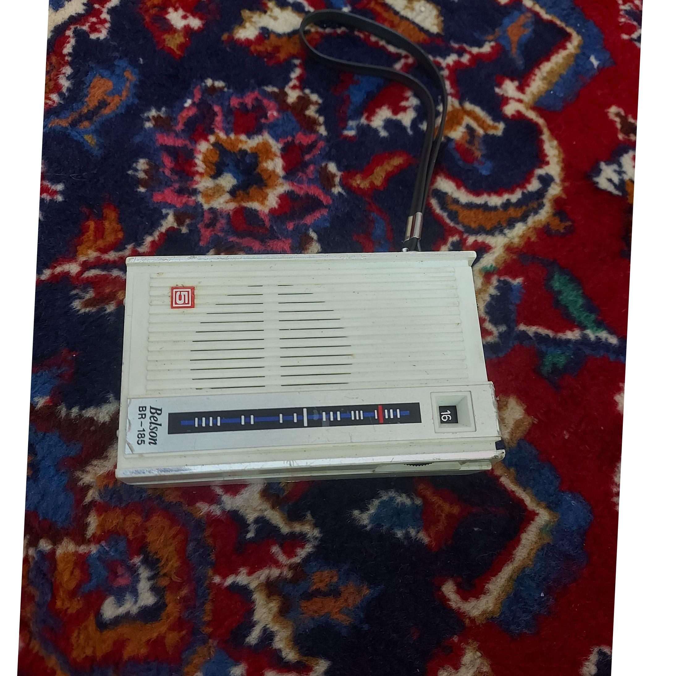 رادیو قدیمی