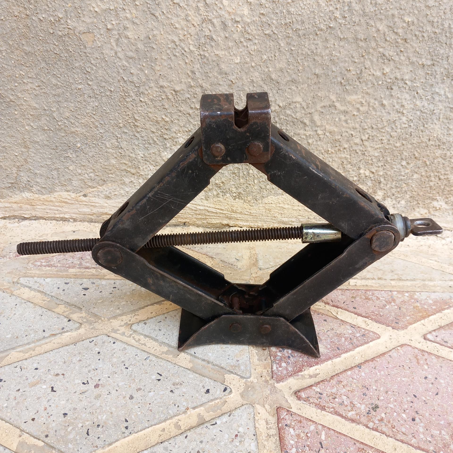 جک پرایدی شرکتی