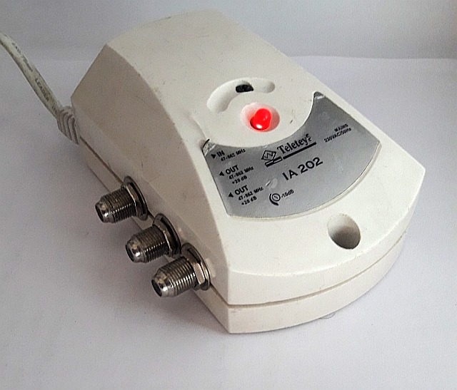 تقویت کننده آنتن تلویزیون