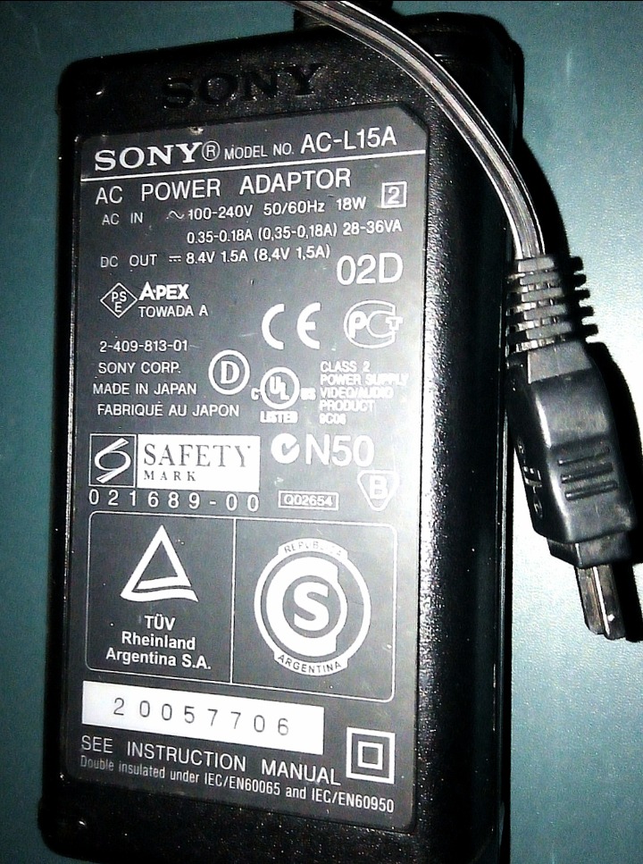 شارژر دوربین فیلمبرداری سونی