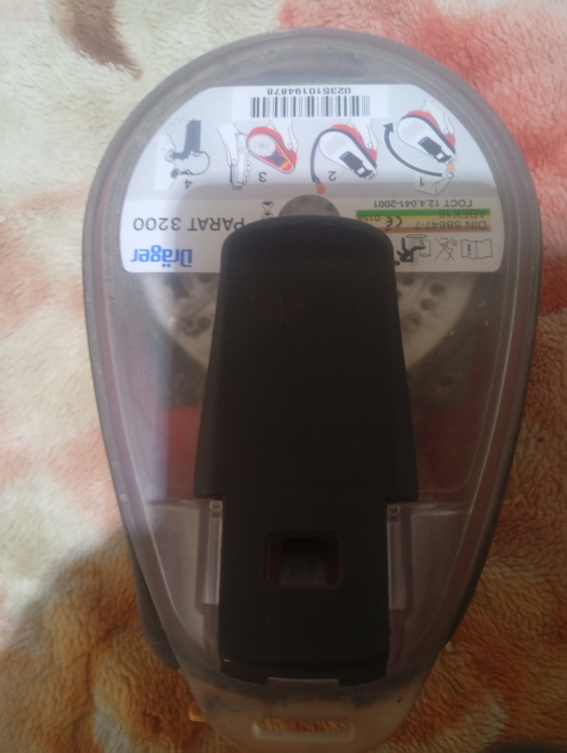 ماسک فرار اکبند