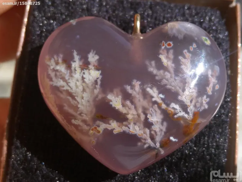 عقیق صورتی با شجر فردوس بینظیر و کلکسیونی