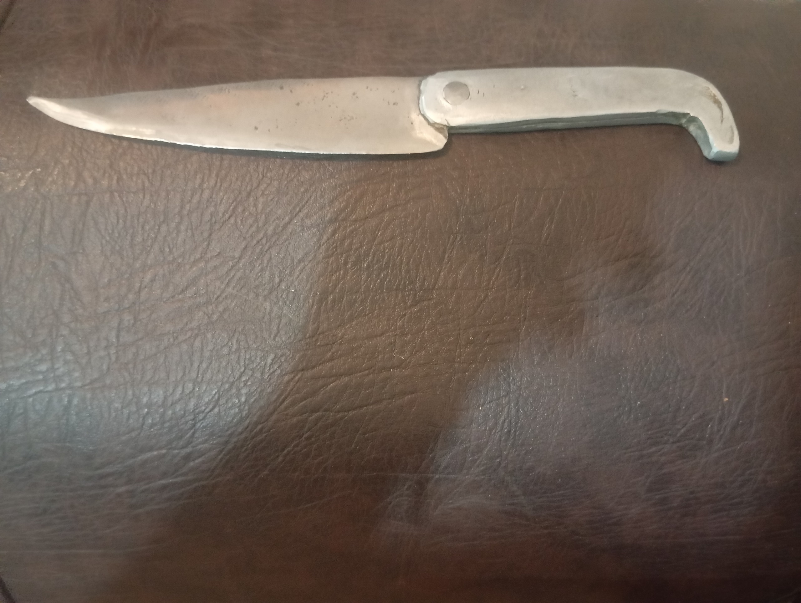 چاقوخیلی قدیمی بسیار تیز تیز