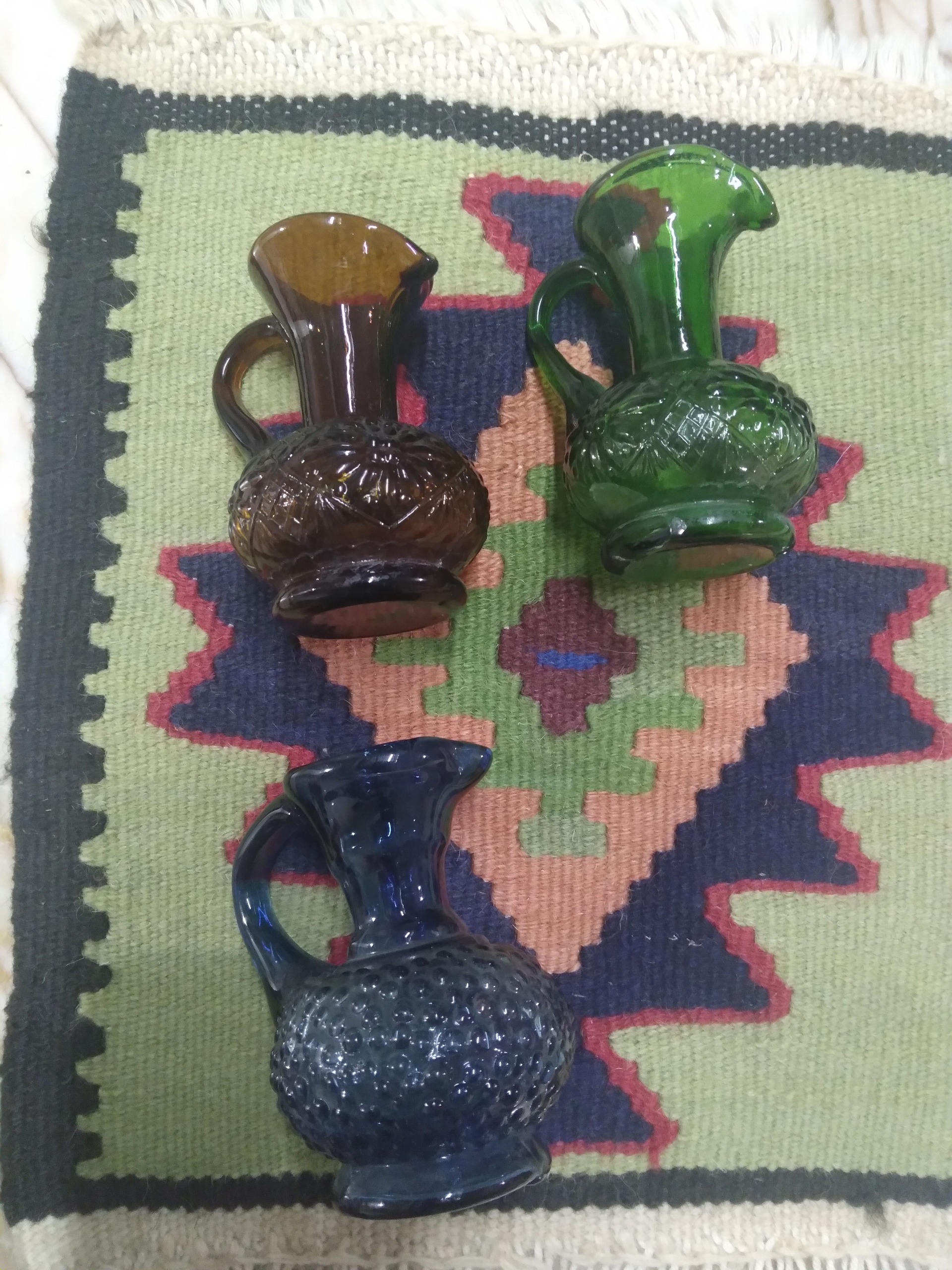 آبلیمو خوری خوشرنگ