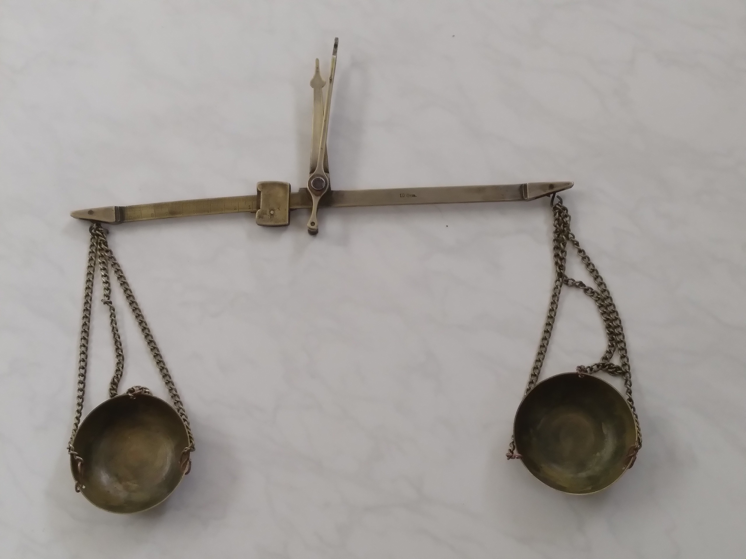 ترازو زرگری روس