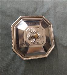 قندان