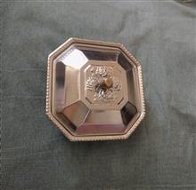 قندان
